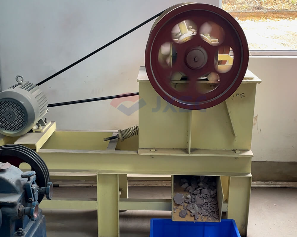 Mineral Sample Preparation-Crushing