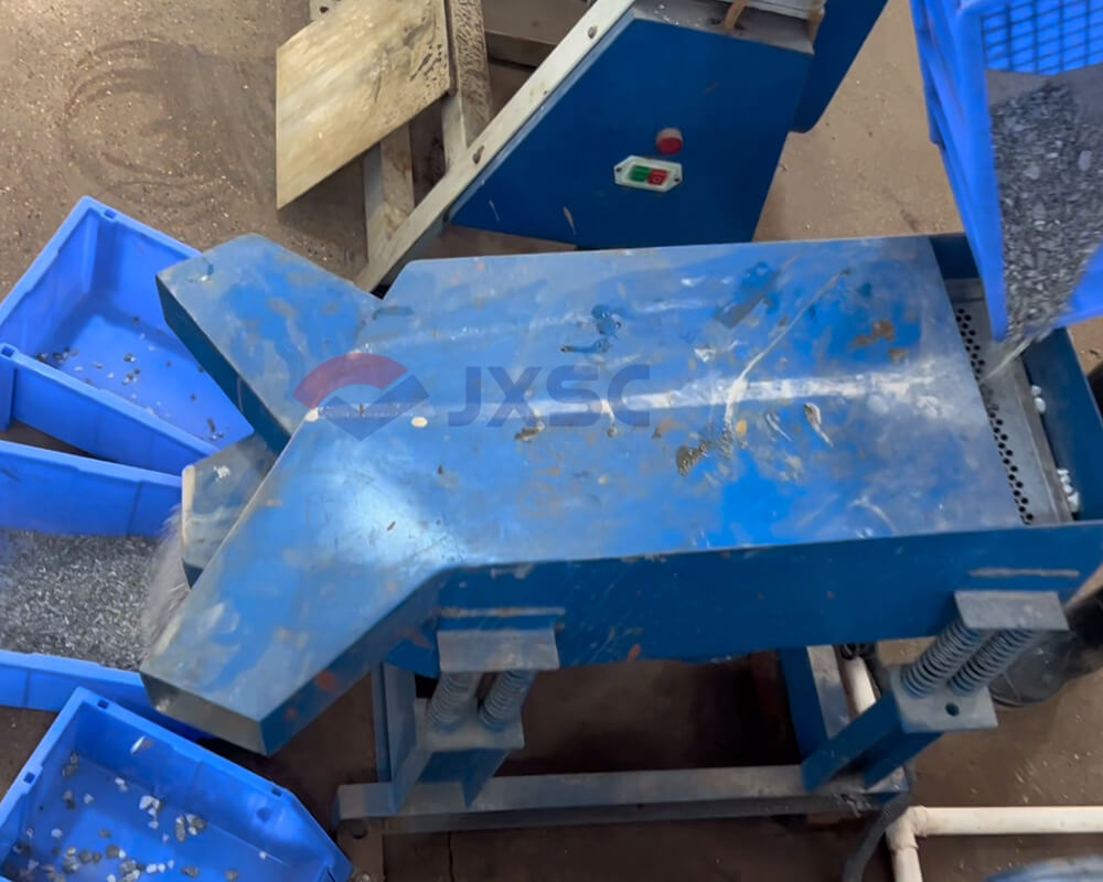 Mineral Sample Preparation-Screening